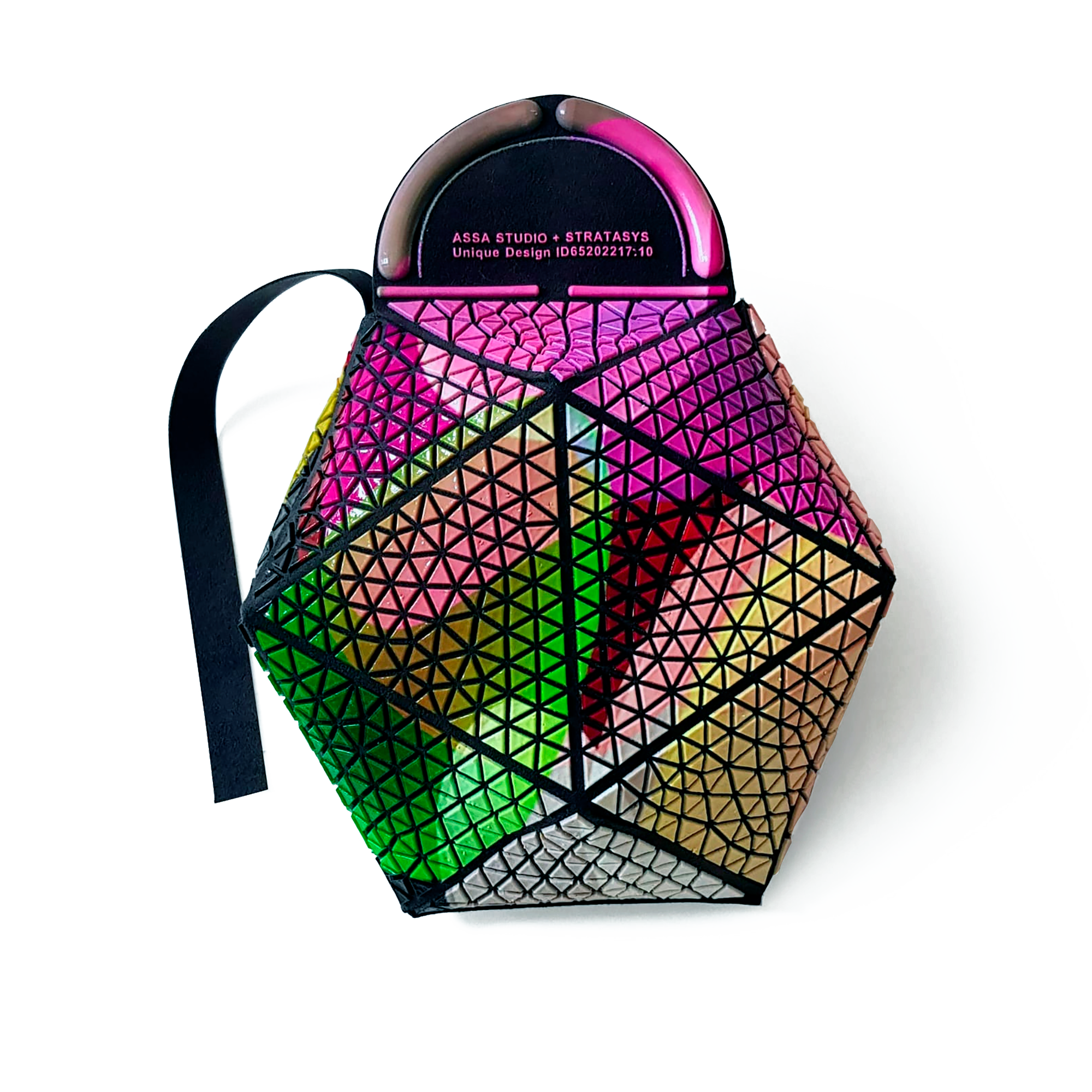 sac assa studio - The Chamaeleon Origami en résine réalisé avec l'imprimante j850 Techstyle de stratasys
